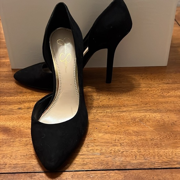 Jessica Simpson Black Suede 7.5B Pumps - Picture 9 of 11